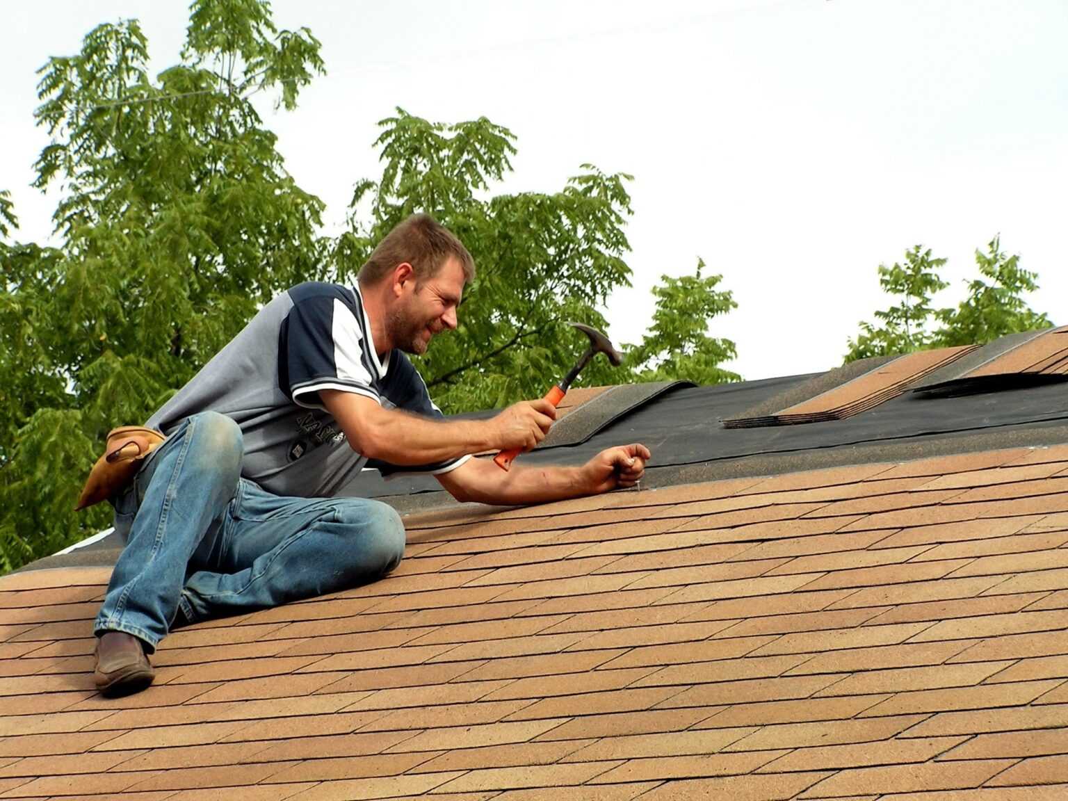 Is It Time for a Roof Tear Off? Here Are 7 Indications It Might Be ...